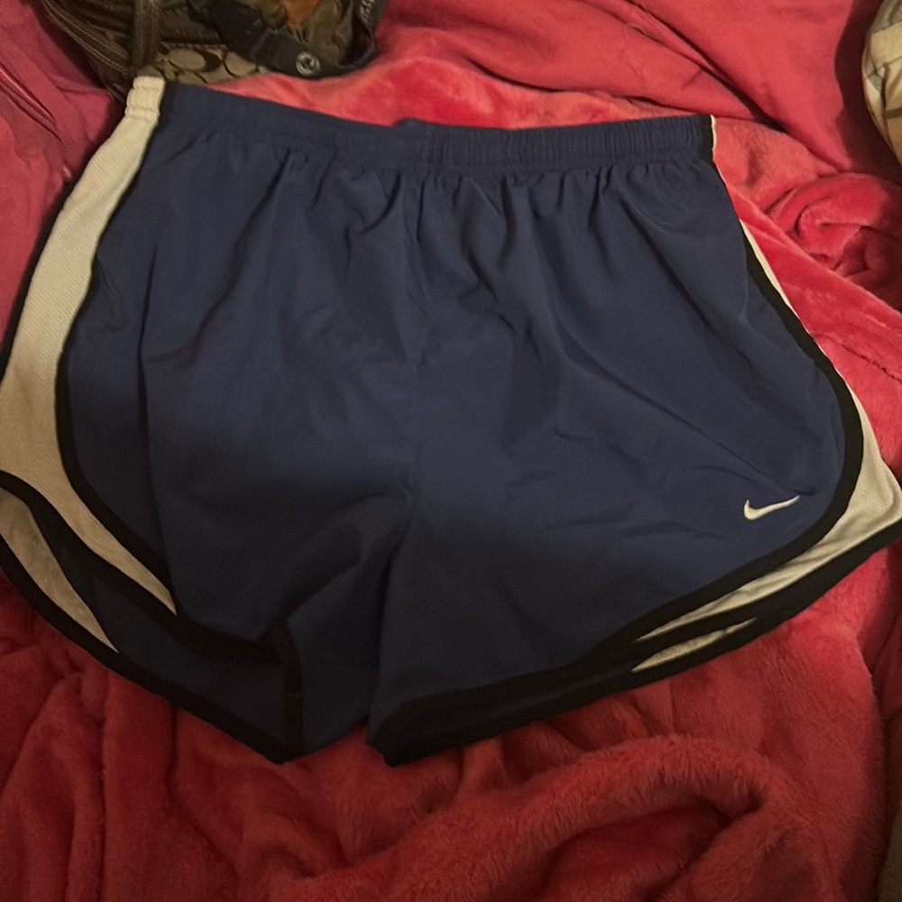 Womans Nike jogging shorts